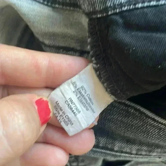 Madewell Faded Black Distressed High Riser Skinny Jeans Kincaid Wash SZ 24 - Picture 11 of 13